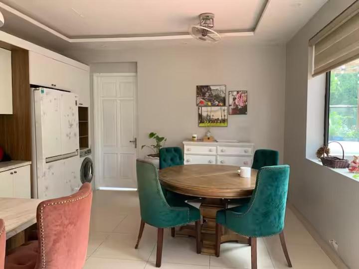 Catba Backpackers Hostel & Pool Bar Chan Chau Quarto foto
